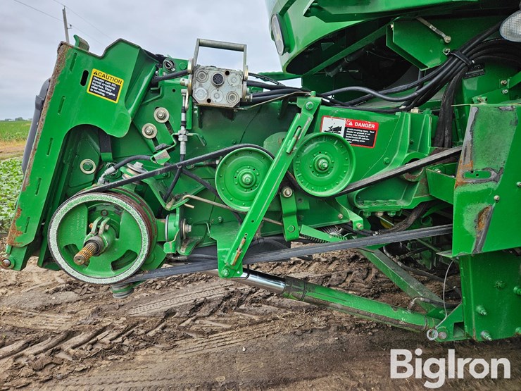 2007-john-deere-9660-sts-image-13