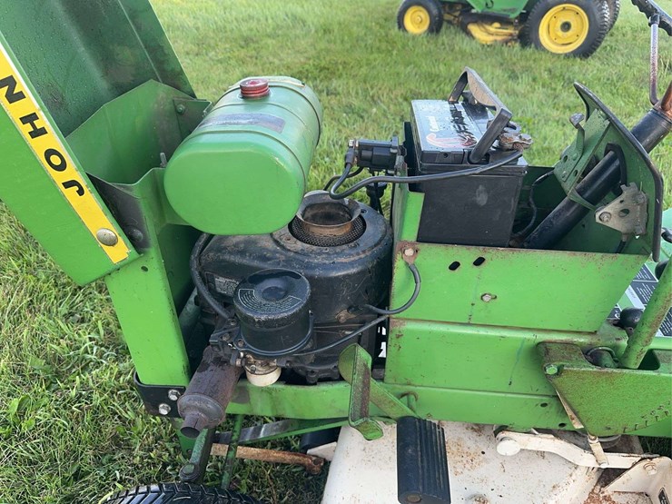 john-deere-70-image-11