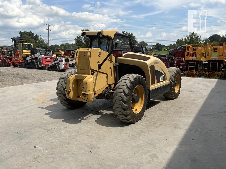 2014-caterpillar-th407c-image-4