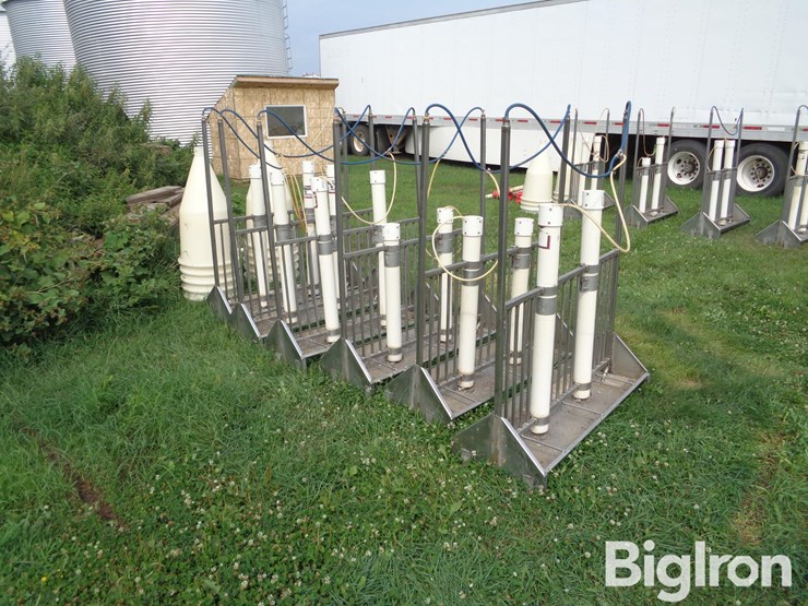 stainless-steel-tube-feeders-image-11