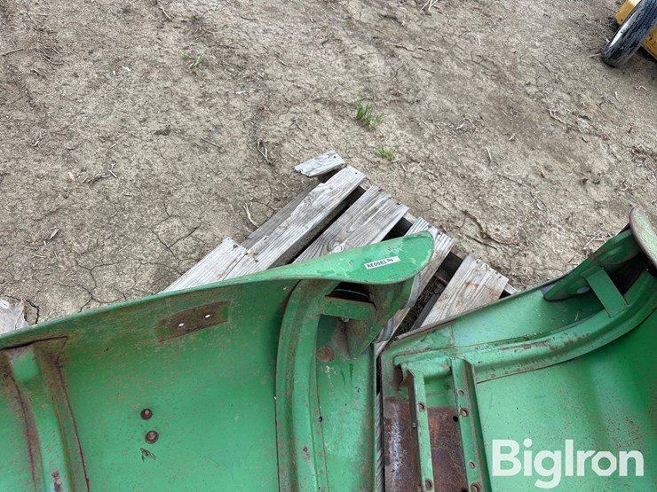 john-deere-10-image-17