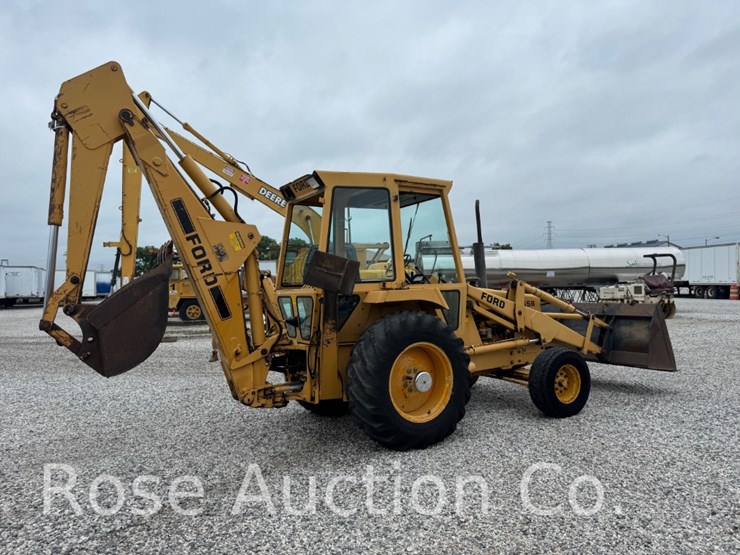 ford-f555b-backhoe-loader-enclosed-cab-(richmond,-va)-image-3