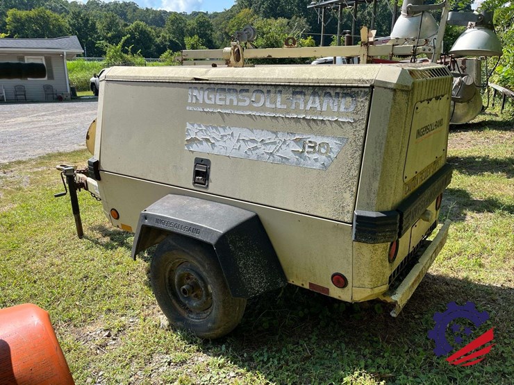 2000-ingersoll-rand-p130wjd-air-compressor-image-2