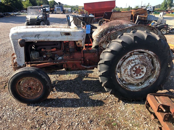 ford-801-image-1