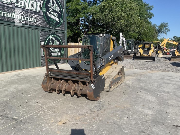 2021-deere-333g-image-8