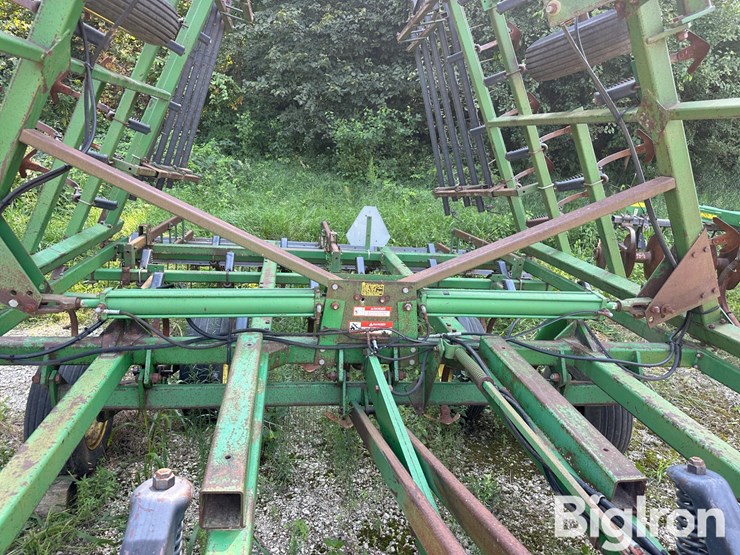 john-deere-724-image-14