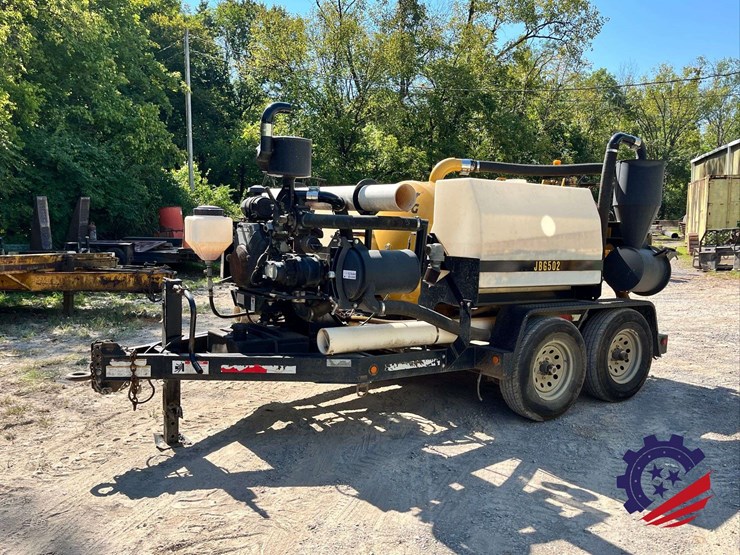 2016-vermeer-vx30-500g-trailer-mounted-hydro-vacuum-excavator-image-1