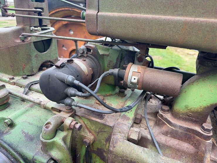 john-deere-b-image-29