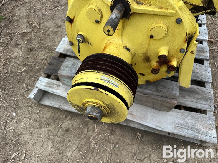 caterpillar-3208-image-17
