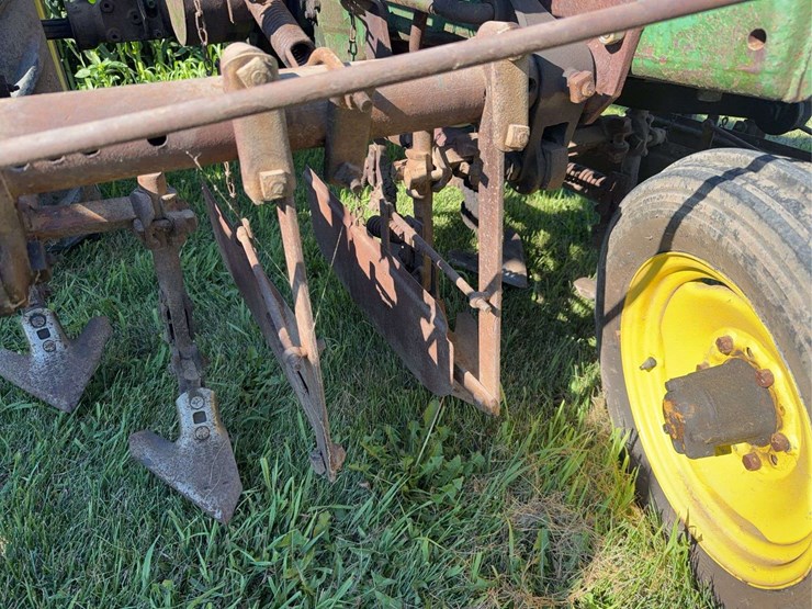 john-deere-b-image-27