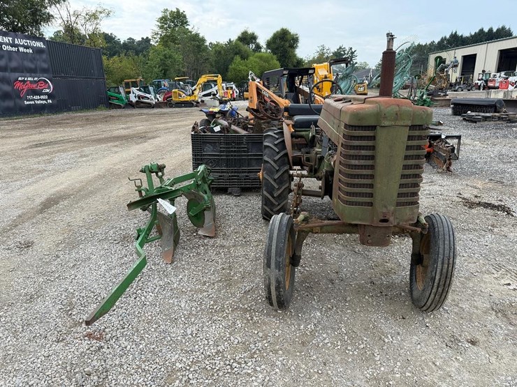 john-deere-m-image-2