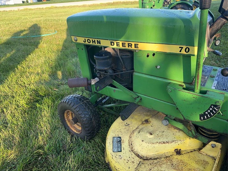 john-deere-70-image-7