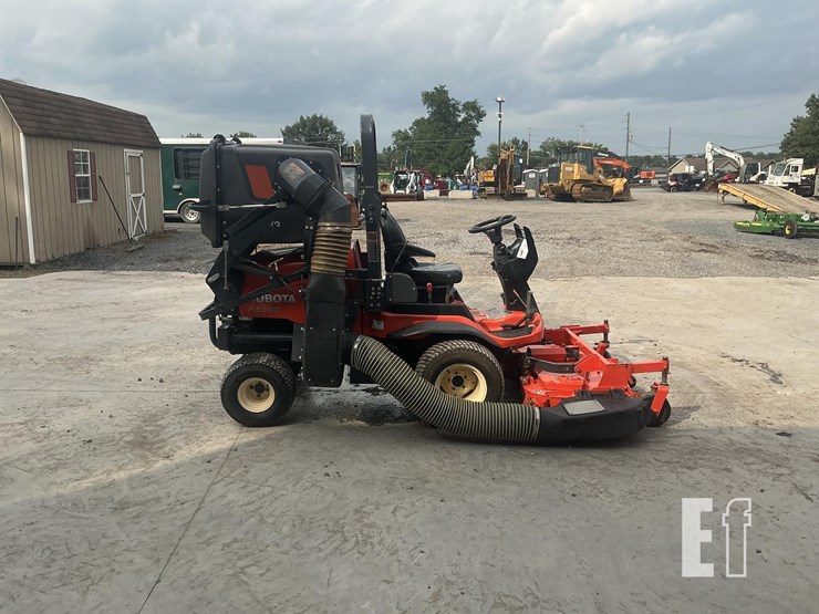2015-kubota-f3990-image-5
