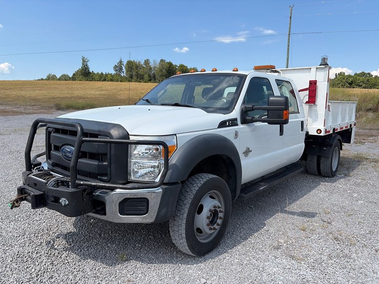 2012-ford-f550-image-1