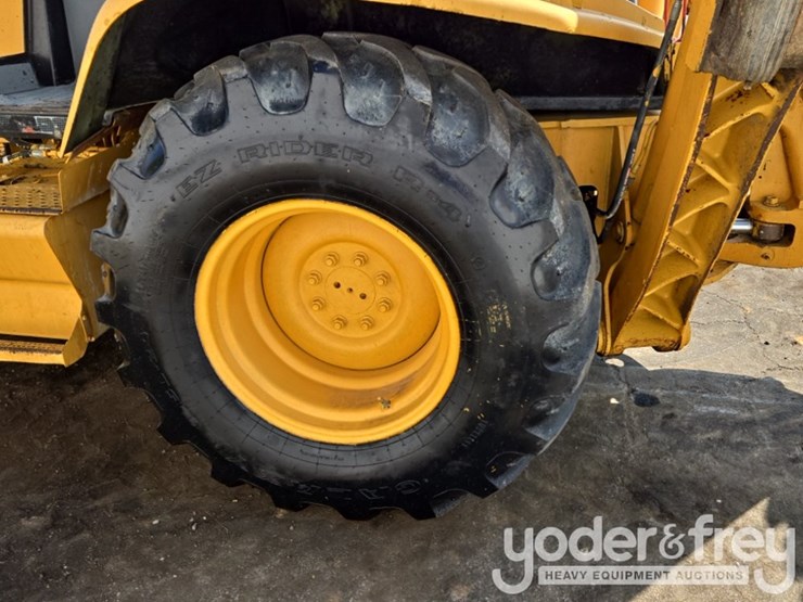 caterpillar-416c-image-10