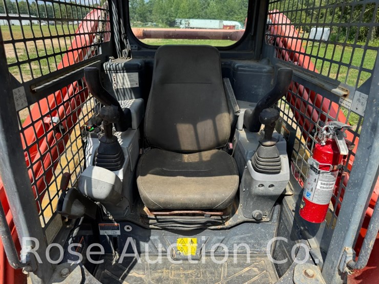 2019-kubota-svl75-2-image-16