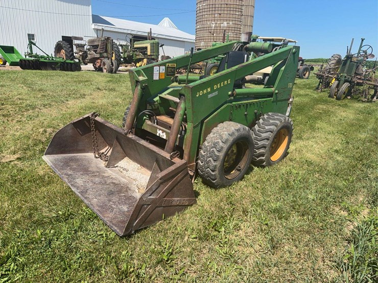 john-deere-170-image-1