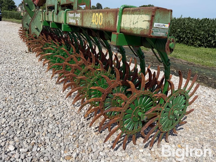 john-deere-400-image-15