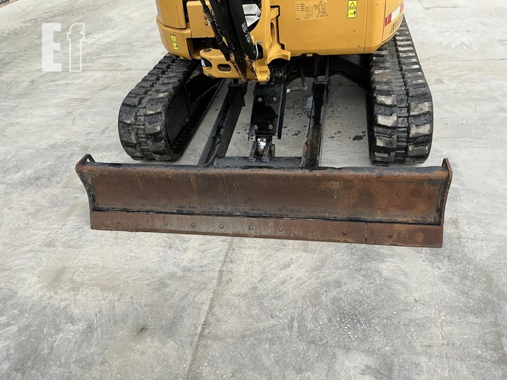 2020-caterpillar-303.5e2-cr-image-14