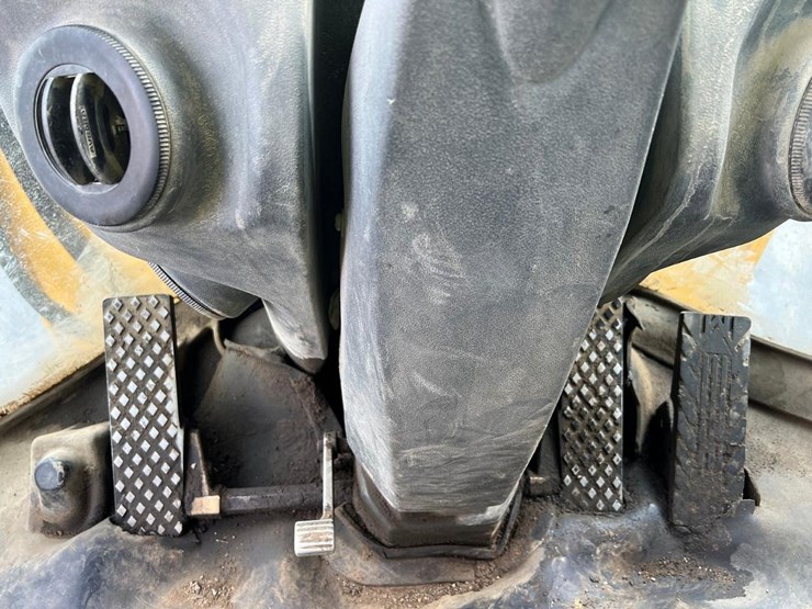 deere-544k-image-26