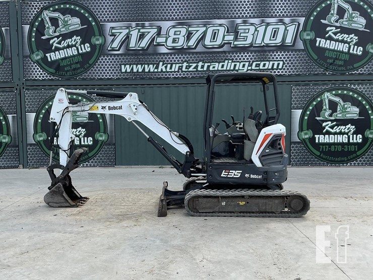 2018-bobcat-e35i-image-1