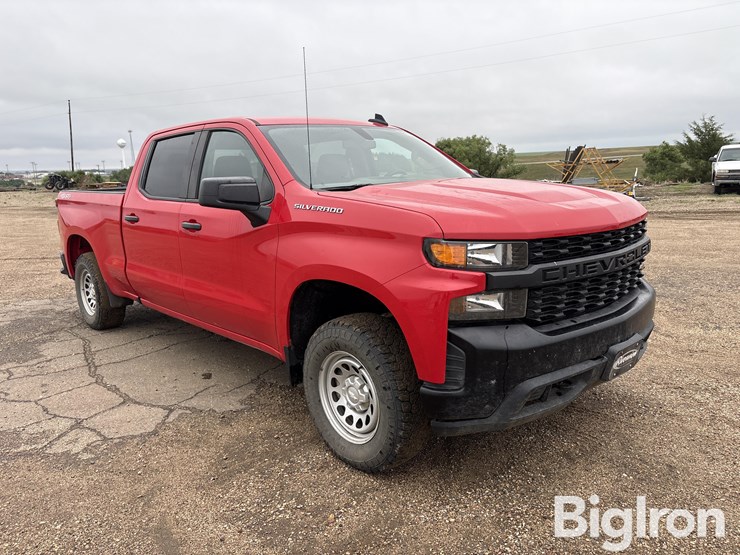 2021-chevrolet-silverado-1500-image-3