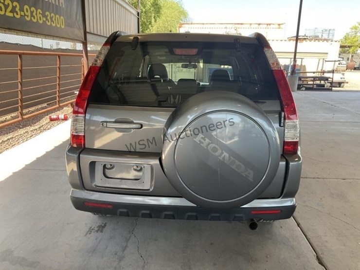 2005-honda-crv-image-6