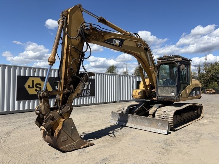 2003-caterpillar-315c-image-1