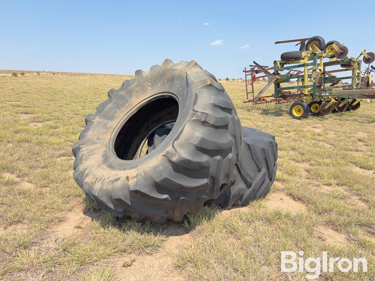 goodyear-30.5l32-tires-image-3