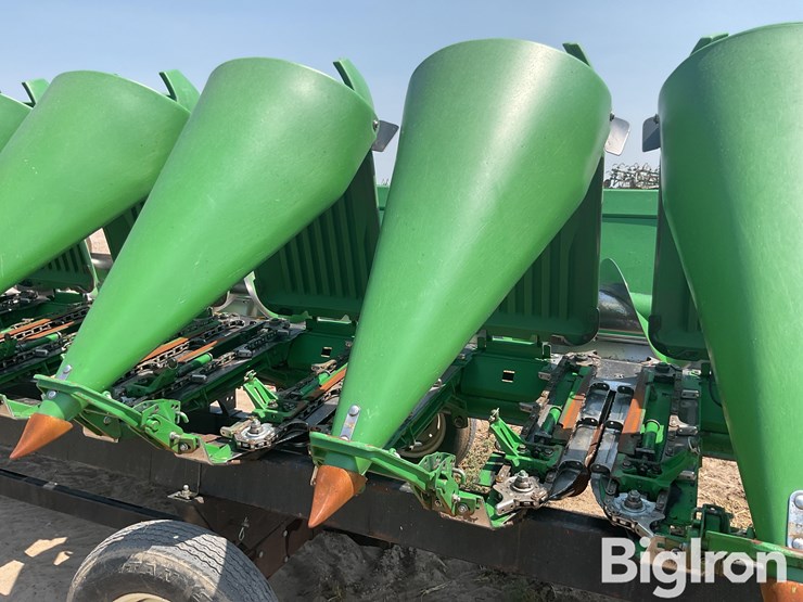john-deere-1293-image-13