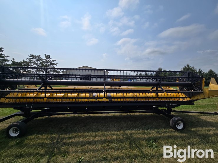 new-holland-973-image-2