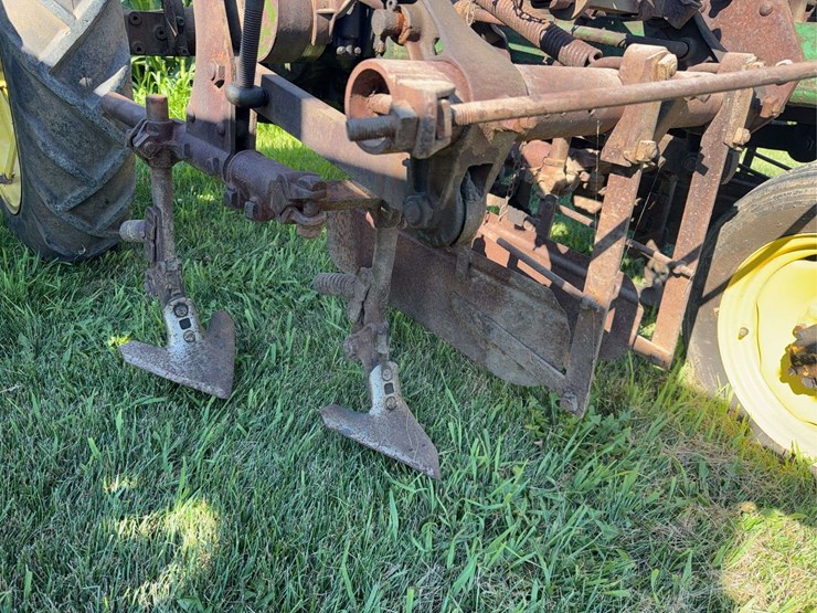john-deere-b-image-26