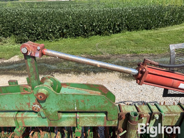 john-deere-400-image-12