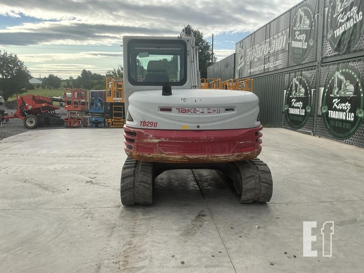 2015-takeuchi-tb290-image-3