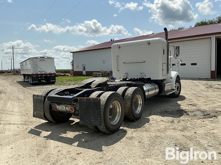 2015-peterbilt-365-image-5