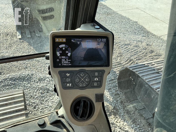 2015-case-cx210d-image-14