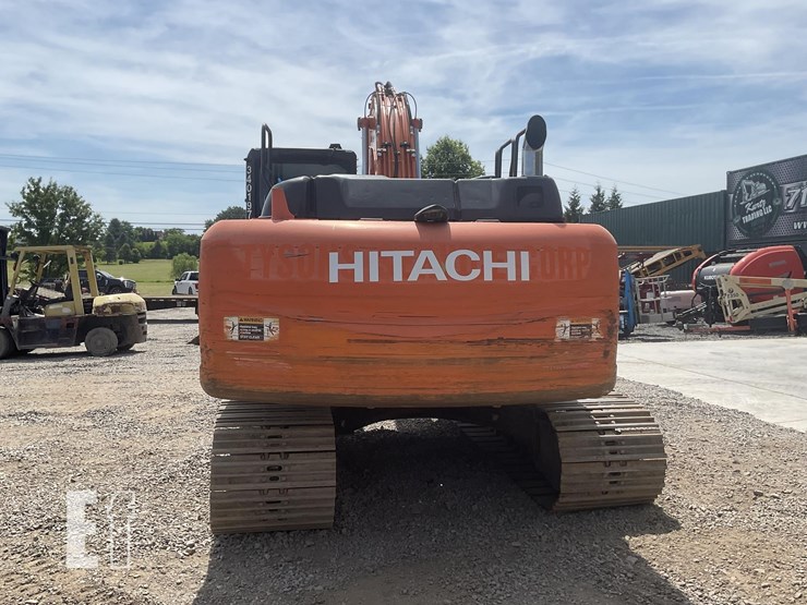 2018-hitachi-zx210-lc-6n-image-3