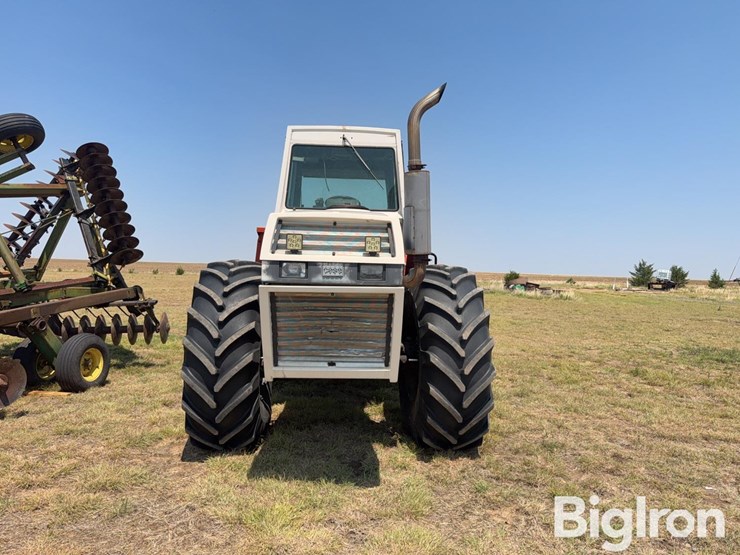 1980-case-4690-4wd-tractor-image-2