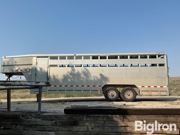 2002-kiefer-built-t/a-livestock-trailer-image-8