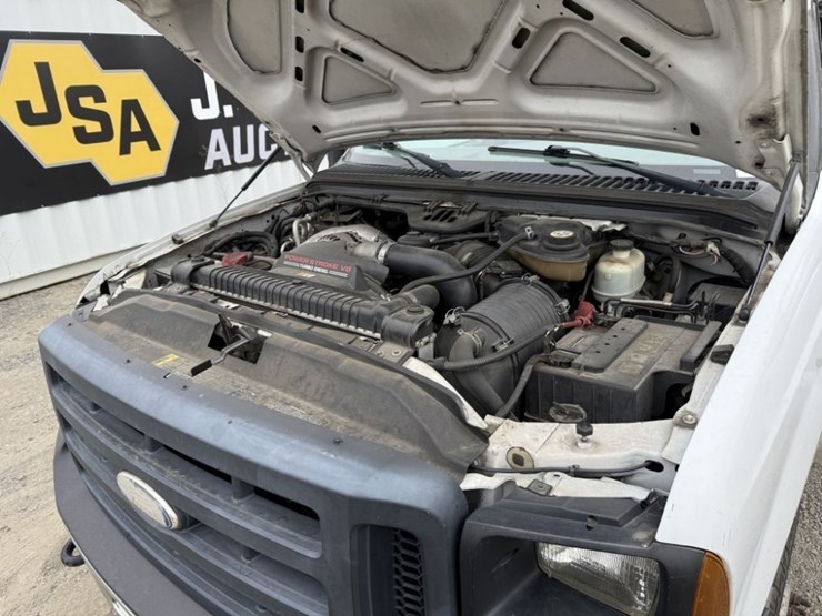 2006-ford-f350-xl-image-20