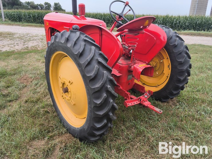 massey-ferguson-33-image-7