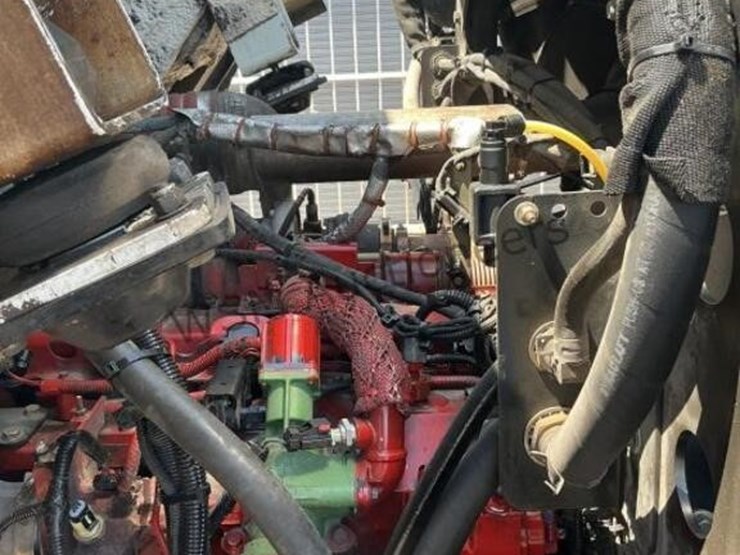2018-peterbilt-520-image-14