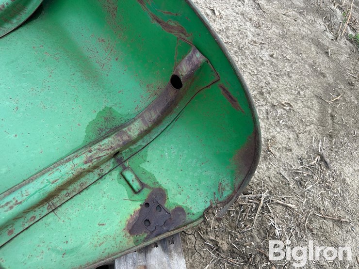 john-deere-10-image-13