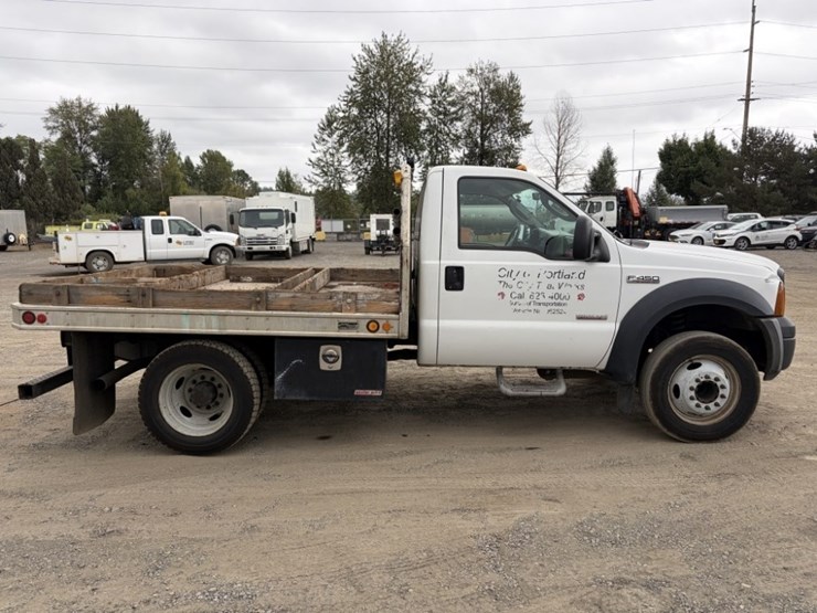 2006-ford-f450-image-3