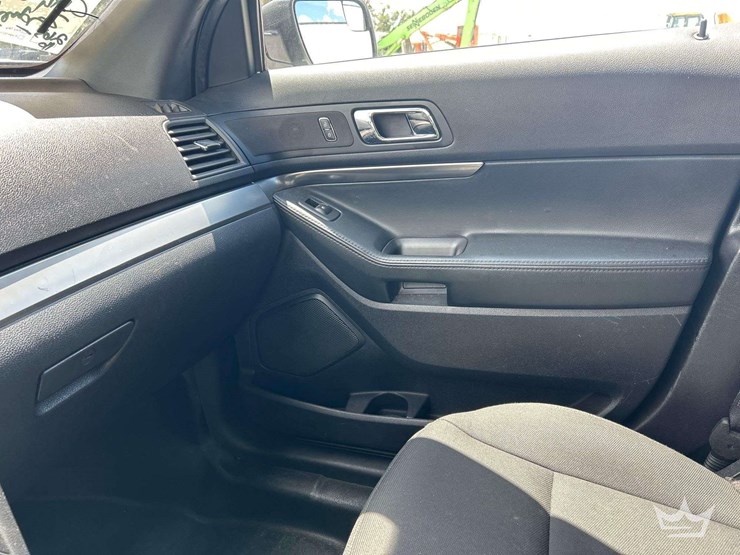 2018-ford-explorer-image-20