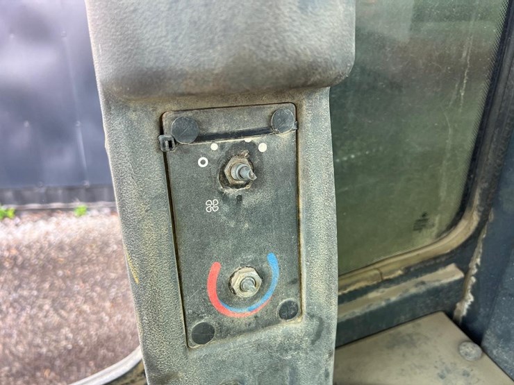 deere-544k-image-21