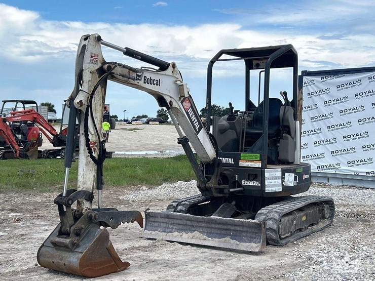 bobcat-e20-image-1