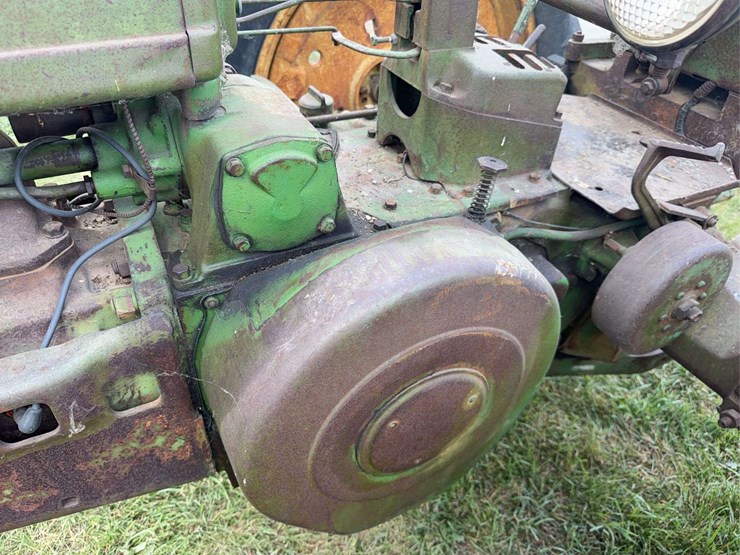 john-deere-b-image-31
