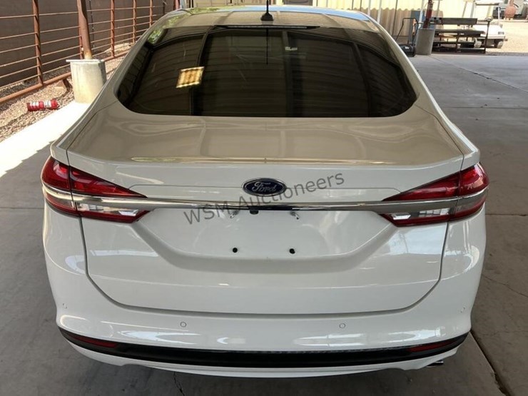 2017-ford-fusion-energi-se-sdn-image-6