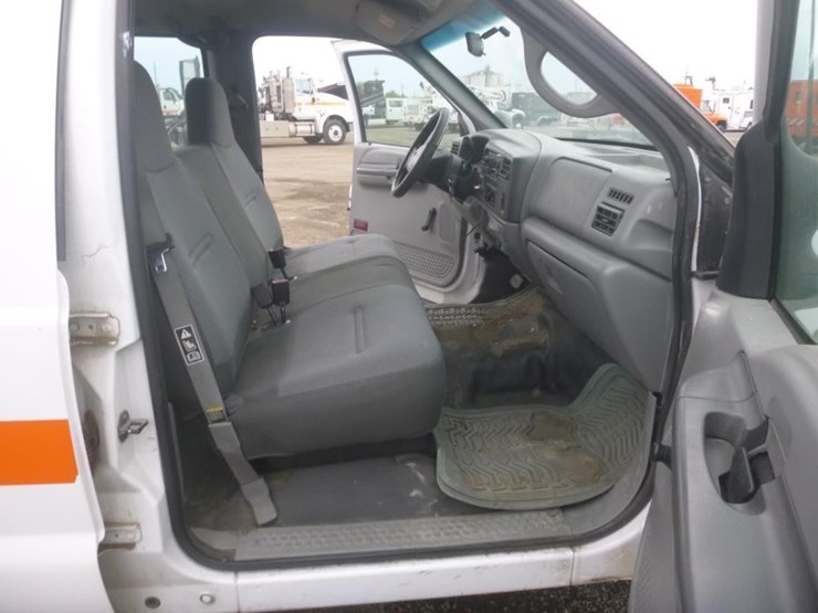 2002-ford-f350-image-11